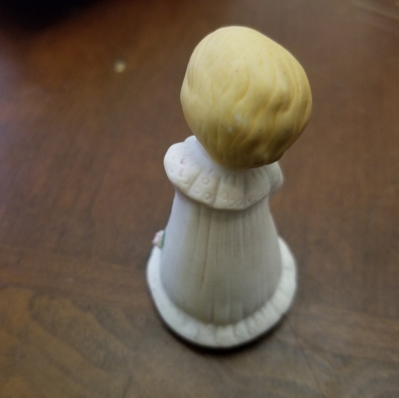 Growing Up Birthday Girl - Picture 3 of 4